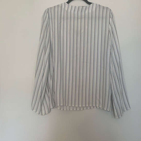 WAYF stripe top with tie front - Picture 2 of 8